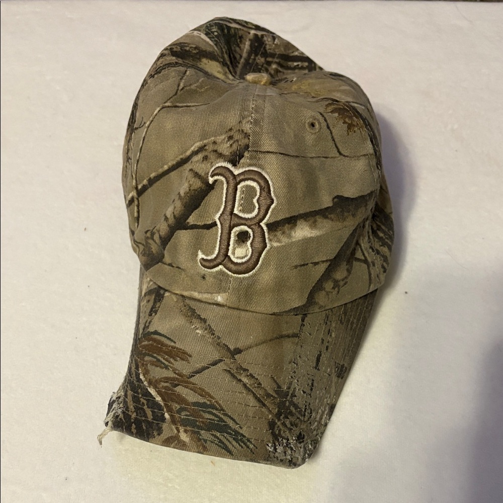 Vintage Boston Redsox Camo Baseball Cap